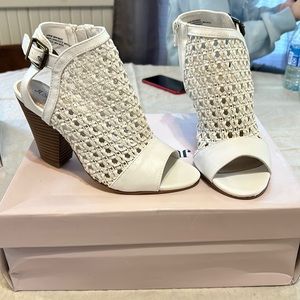Just fabulous heeled sandals white